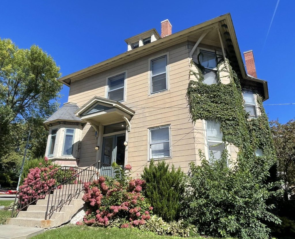 319 North Pinckney Street, Madison WI, 53703