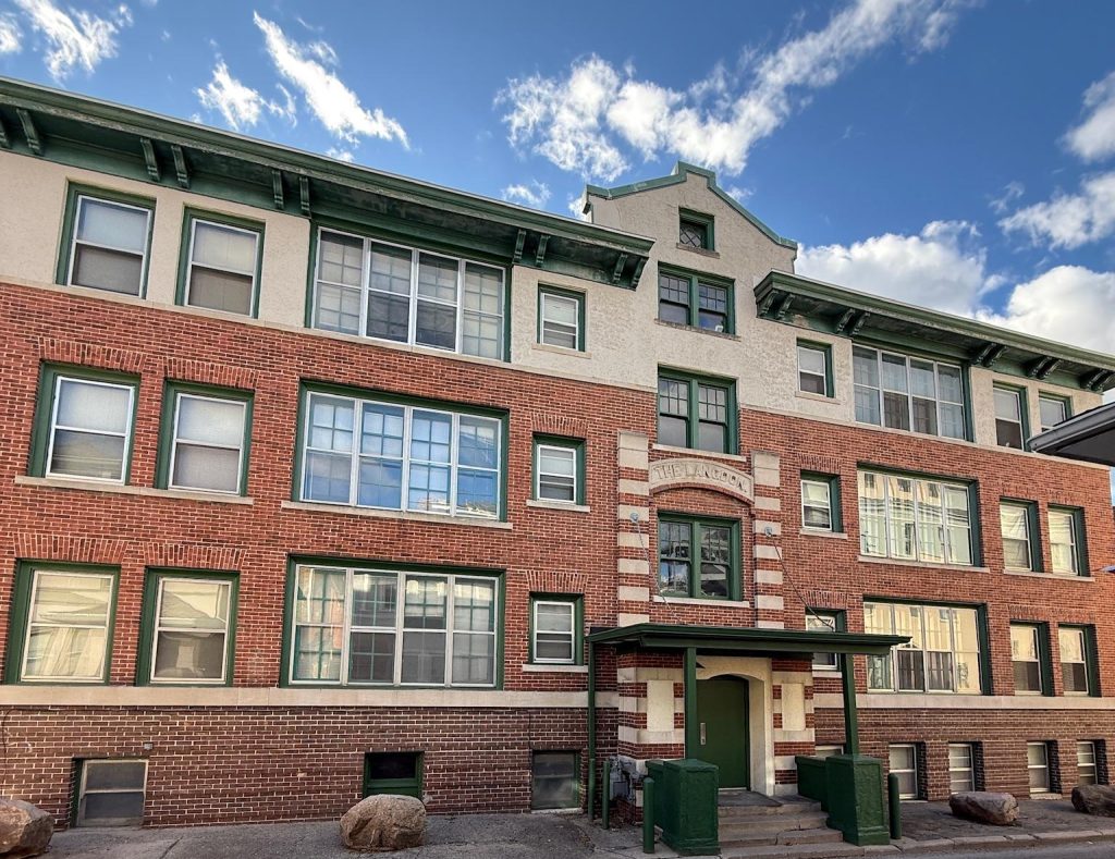 612 Howard Place, Madison WI, 53703